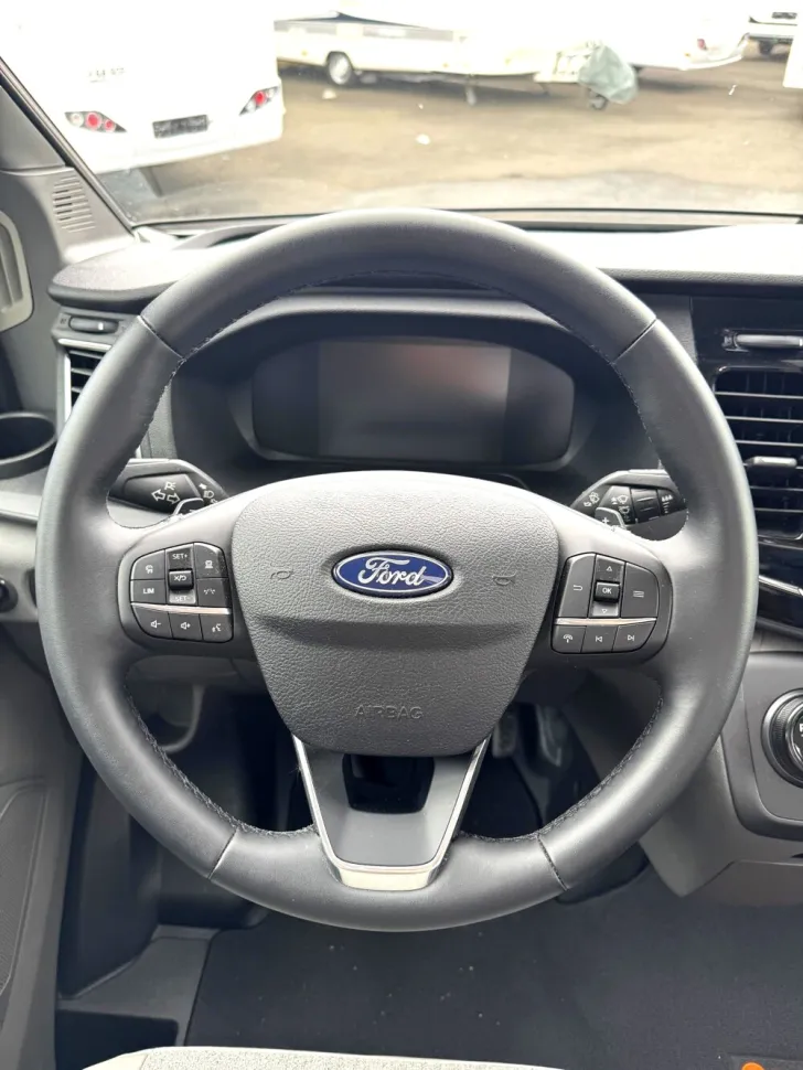 Fahrzeugbild Etrusco V Ford 6.6 SF #17