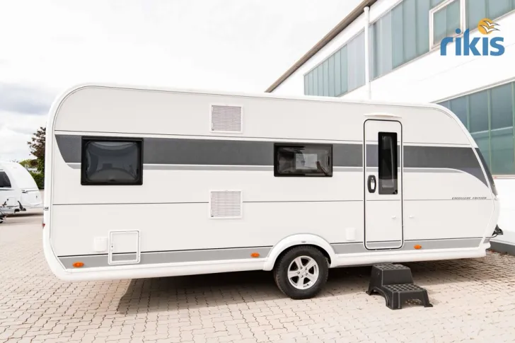 Fahrzeugbild Hobby Excellent Edition 545 KMF 2.000 Kg #7