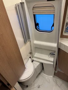 Fahrzeugbild Malibu First Class - Two Rooms 640 LE RB #15