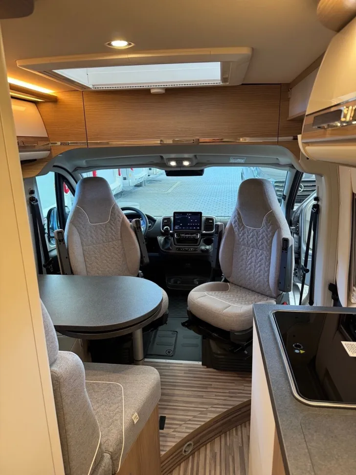 Fahrzeugbild Malibu First Class - Two Rooms 640 LE RB #17