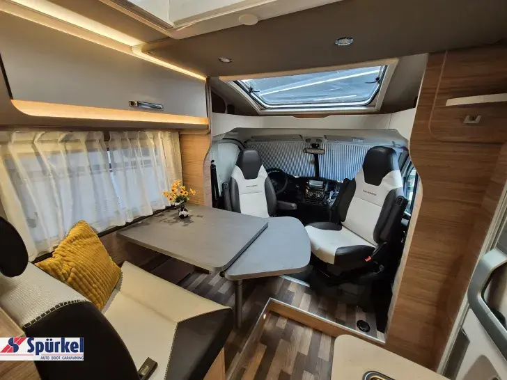 Fahrzeugbild Weinsberg CaraCompact 600 MF EDITION [PEPPER] TraumMobil* Autark-e* #8