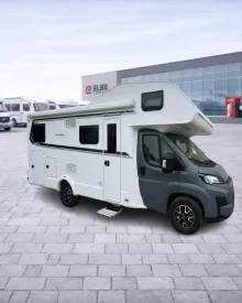 Fahrzeugbild Weinsberg CaraHome 650 DG Mietfahrzeug Verfügbar 11.2026 #1