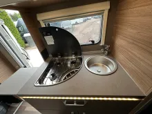 Fahrzeugbild Weinsberg CaraHome 650 DG Mietfahrzeug Verfügbar 11.2026 #19