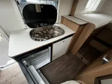Fahrzeugbild Carado V 337 Europa Edition+SAT&TV+Markise+Fahrradträge #13