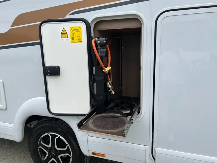 Fahrzeugbild Malibu I 441 LE #24