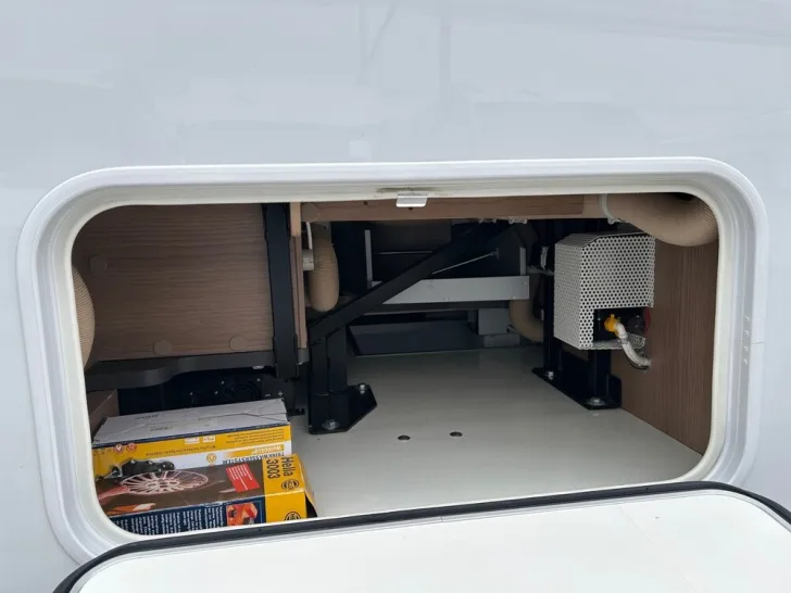 Fahrzeugbild Malibu I 441 LE #25