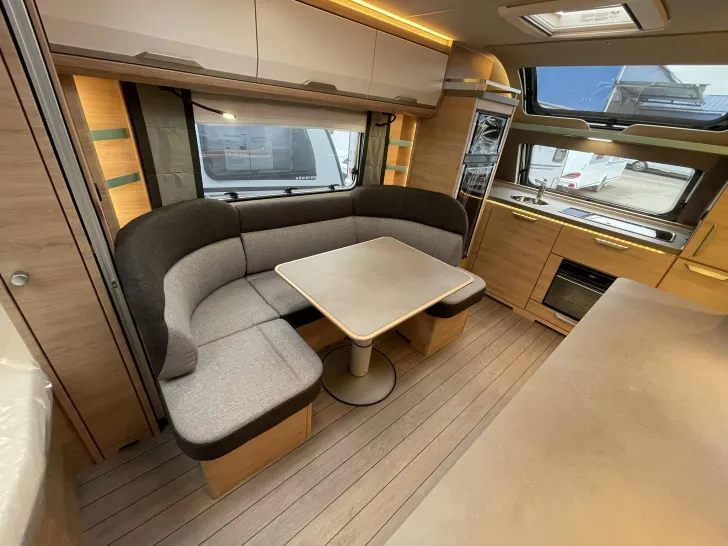 Fahrzeugbild Knaus SÜDWIND 650 PXB BLACK SEL. MJ2026 #9