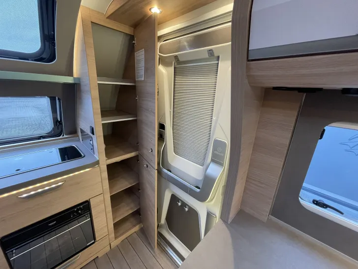 Fahrzeugbild Knaus SÜDWIND 650 PXB BLACK SEL. MJ2026 #18
