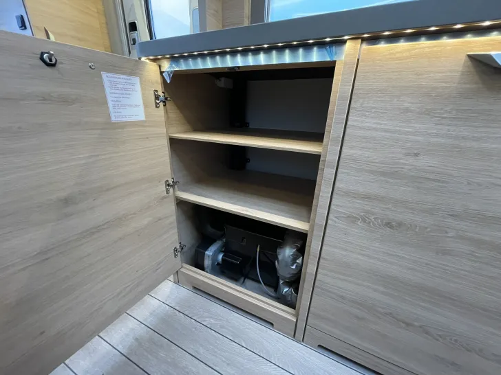 Fahrzeugbild Knaus SÜDWIND 650 PXB BLACK SEL. MJ2026 #36