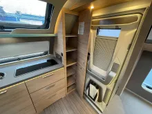Fahrzeugbild Knaus SÜDWIND 650 PEB BLACK SEL. MJ2026 #14
