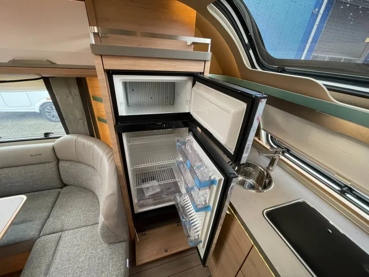 Fahrzeugbild Knaus SÜDWIND 650 PEB BLACK SEL. MJ2026 #15