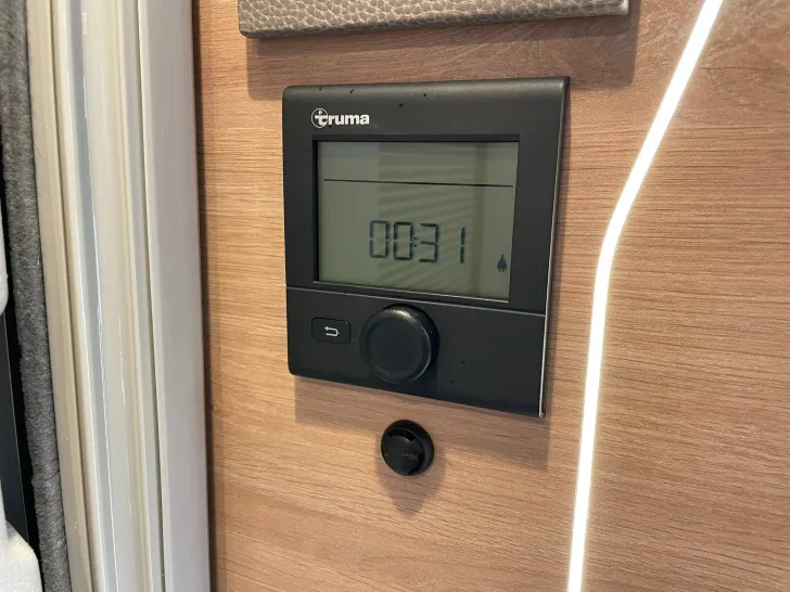 Fahrzeugbild Knaus SÜDWIND 650 PEB BLACK SEL. MJ2026 #42