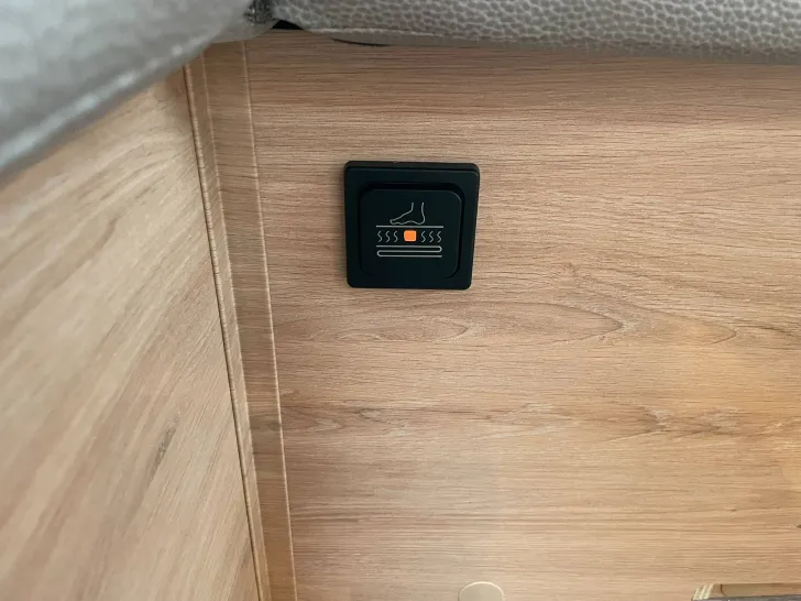 Fahrzeugbild Knaus SÜDWIND 650 PEB BLACK SEL. MJ2026 #43