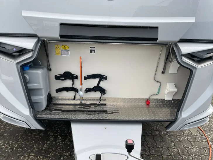 Fahrzeugbild Knaus SÜDWIND 650 PEB BLACK SEL. MJ2026 #45