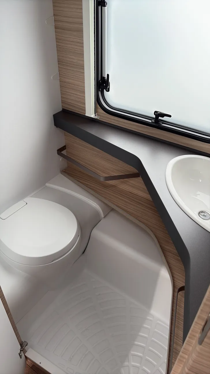 Toilette Fendt Bianco Activ 550 KMG Sofort verfügbar