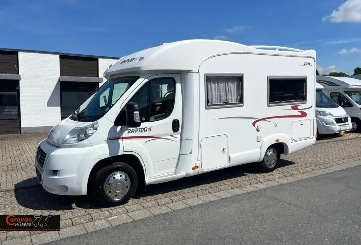 Fahrzeugbild Rapido Serie 7 707 F #1