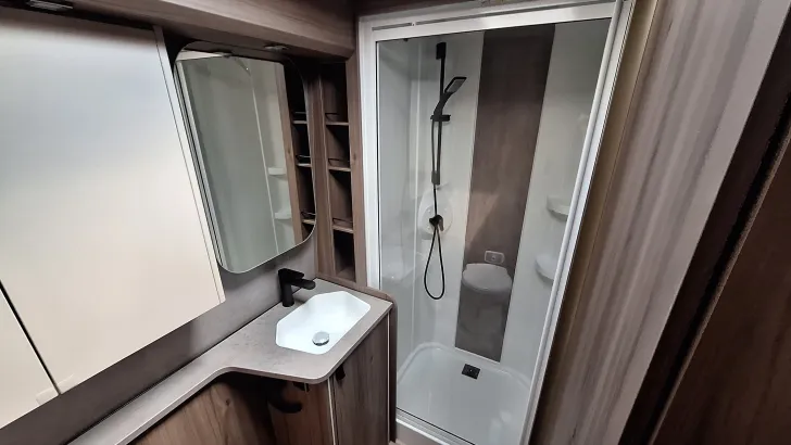 Fahrzeugbild Kabe Royal 630 TDL E5 Sofort verfügbar MwSt. ausw. #14