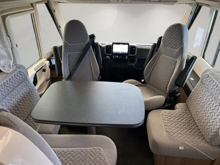 Fahrzeugbild Malibu I 450 RB LE comfort #11