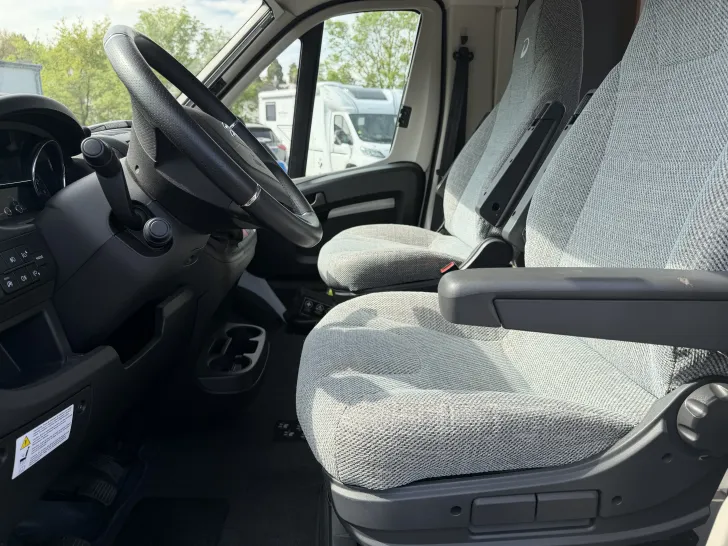 Fahrzeugbild Dethleffs Dog-Liner TE 741 #17