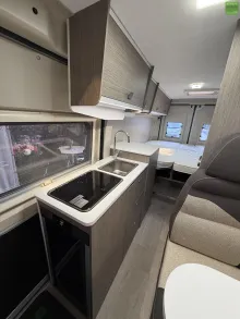 Fahrzeugbild Challenger Van V217 Start Edition Markise Solar AHK #14