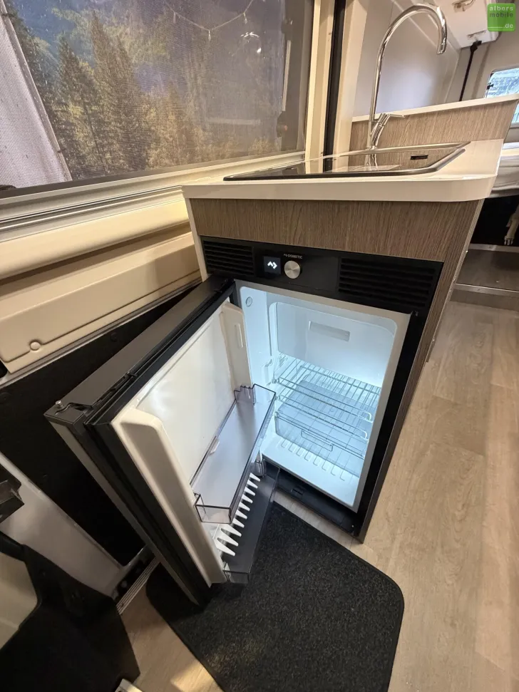 Fahrzeugbild Challenger Van V217 Start Edition Markise Solar AHK #16