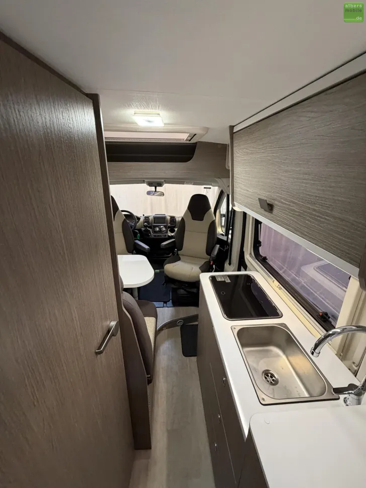 Fahrzeugbild Challenger Van V217 Start Edition Markise Solar AHK #26