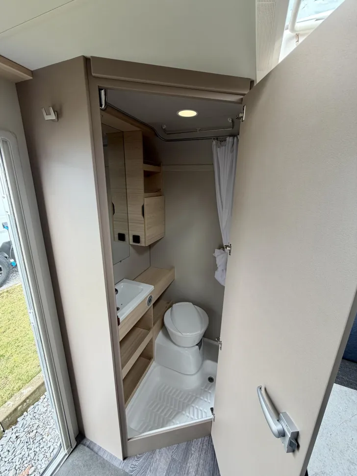 Fahrzeugbild Weinsberg CaraCito 390 QD #12