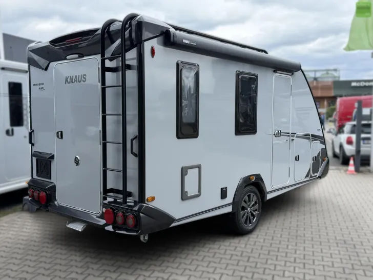 Fahrzeugbild Knaus Sport & Fun BLACK SELECTION 480 QL Motorradrampe #4