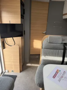 Fahrzeugbild Dethleffs Just Camp TE 741 Dog-Liner #10