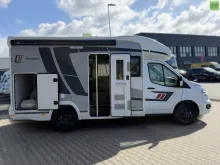 Fahrzeugbild Challenger Teilintegriert Graphite Edition 250 Drive Arctic #7