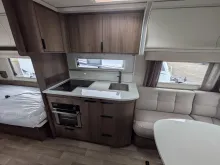 Fahrzeugbild Kabe Safir 600 TDL  E2 2300kg/Backofen/Kompressorkühlschrank/Citywasser/ATC/AL-KO Chassis/Alu #11