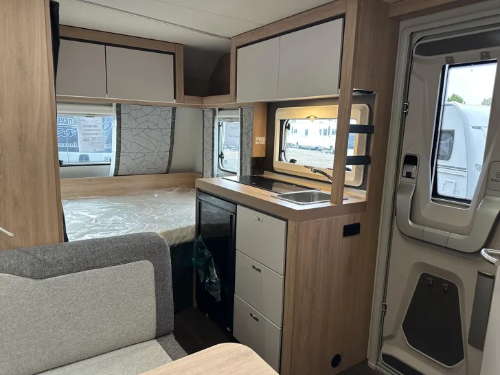Fahrzeugbild Knaus Sport 400 QD #8