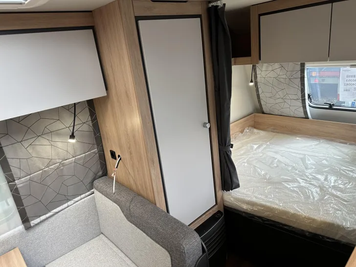 Fahrzeugbild Knaus Sport 400 QD #12