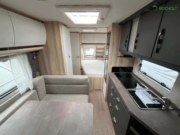 Fahrzeugbild Hobby De Luxe 540 KMFe #12