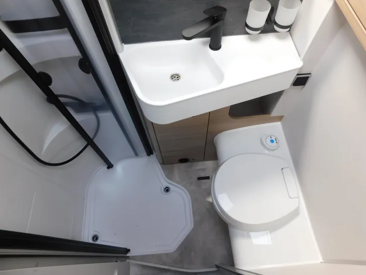 Fahrzeugbild Hymer B-Klasse MC T 600 Lithium-&Winterpaket+Solar+TV #7