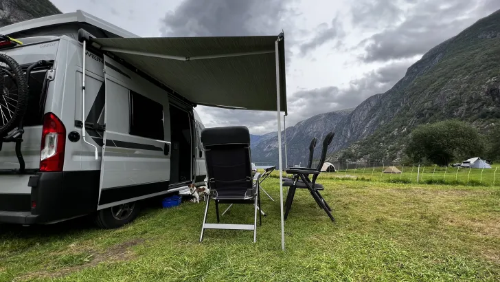 Fahrzeugbild Weinsberg CaraTour 540 MQ - nur 28.000 km, Aufstelldach #3