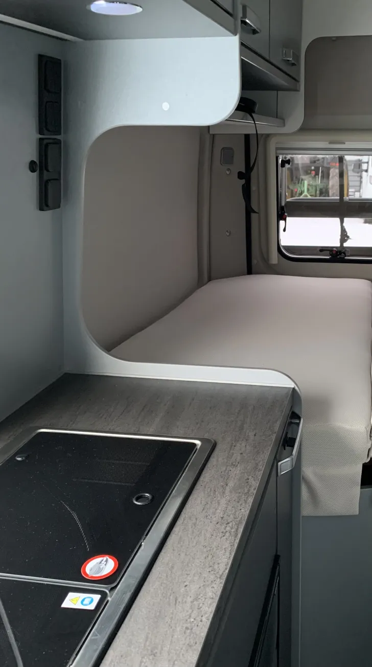 Fahrzeugbild Weinsberg CaraTour 540 MQ - nur 28.000 km, Aufstelldach #8