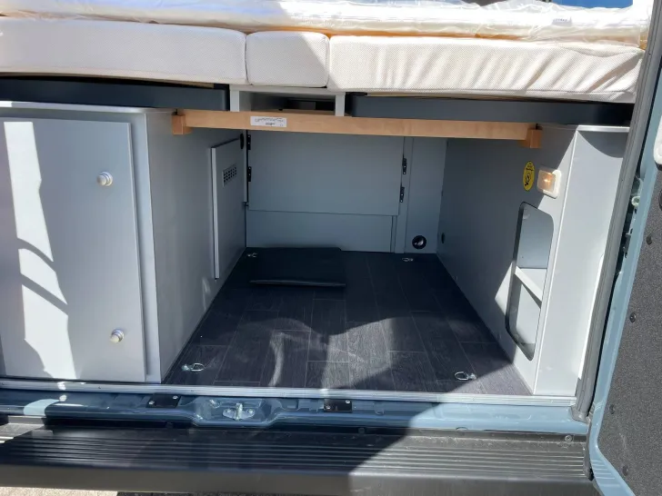 Fahrzeugbild Weinsberg CaraBus GREY 600 ME ED. [FIRE] MJ2026 #38