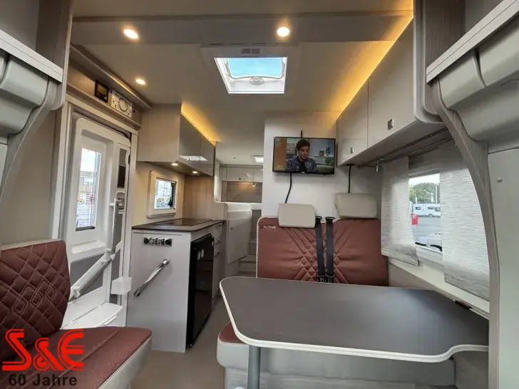 Fahrzeugbild Bürstner Lineo T 620 G #7