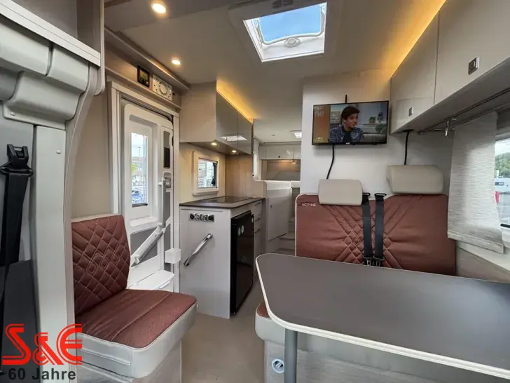 Fahrzeugbild Bürstner Lineo T 620 G #8