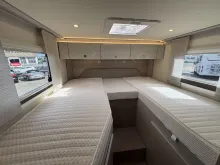 Fahrzeugbild Bürstner Lineo T 620 G #12