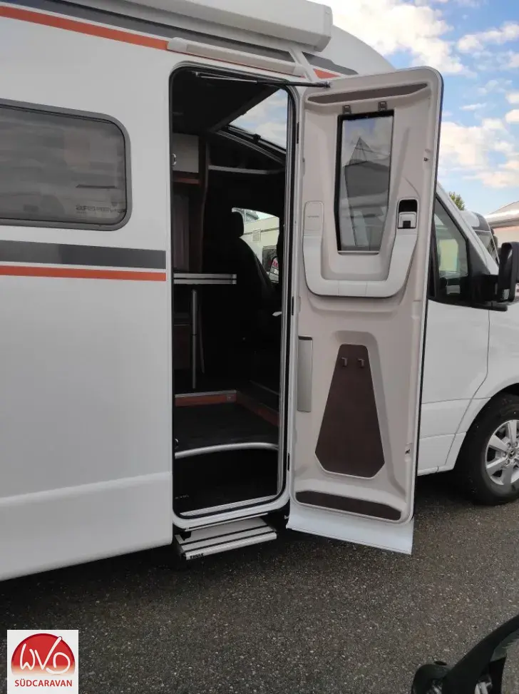 Fahrzeugbild Weinsberg CaraCompact 640 MEG EDITION [PEPPER] #8