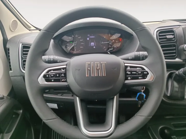 Fahrzeugbild Weinsberg CaraSuite 650 MEG #13