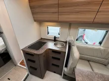 Fahrzeugbild Bürstner B66 732 TD Sondermodell #7