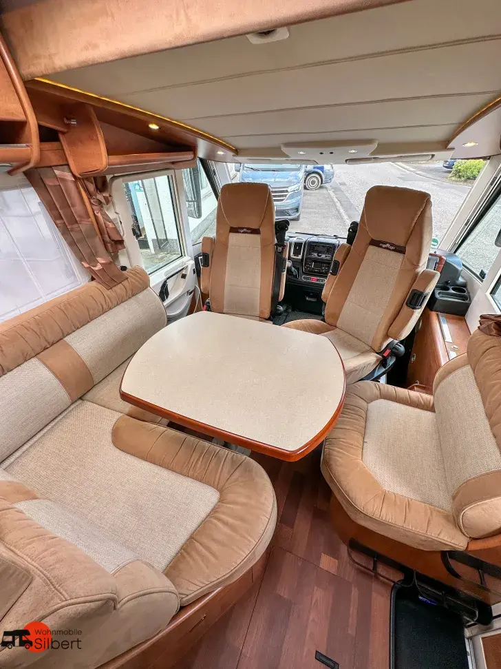 Fahrzeugbild Carthago chic c-line I 5.0 - Lithium*Solar*2xTV*Automatik #11