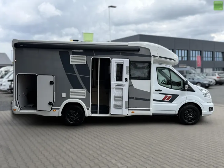 Fahrzeugbild Challenger Teilintegriert Etape Edition 270 Hyd. Hubstützen #7