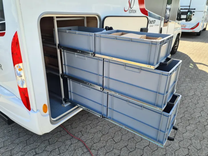 Fahrzeugbild Bürstner Ixeo Time Edition 30 IT 726 G *Dachklima*Hubbett #35
