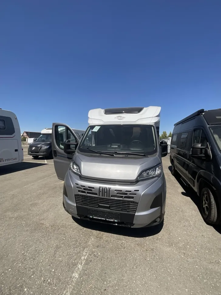 Fahrzeugbild Carado T 447 #1