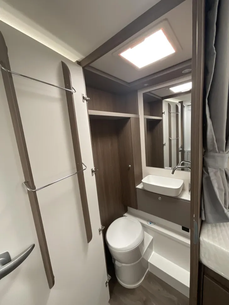 Fahrzeugbild Carado T 447 #7