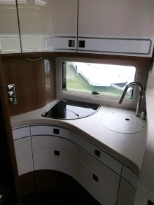 Fahrzeugbild Carthago chic e-line I 61 XL LE Mercedes #12